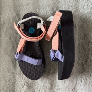 NWOT Teva Platform Sandals in Black, Peach, and Lavender